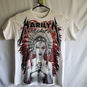 Marylin Still Cheifin Tour Tee Size L